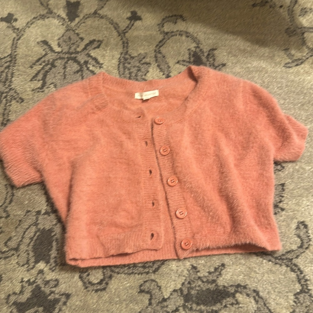 Salmon pink cropped cardigan